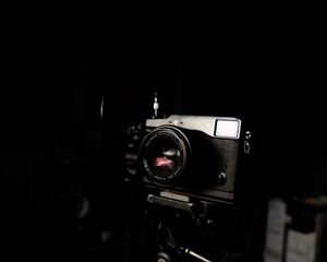Preview wallpaper camera, photo, dark, black
