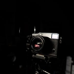 Preview wallpaper camera, photo, dark, black