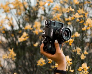 Preview wallpaper camera, retro, hand, flowers, tattoo