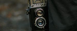 Preview wallpaper camera, retro, vintage, hand