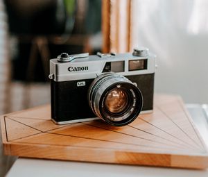 Preview wallpaper camera, retro, vintage, blur
