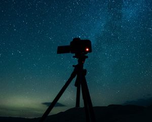 Preview wallpaper camera, tripod, starry sky, stars