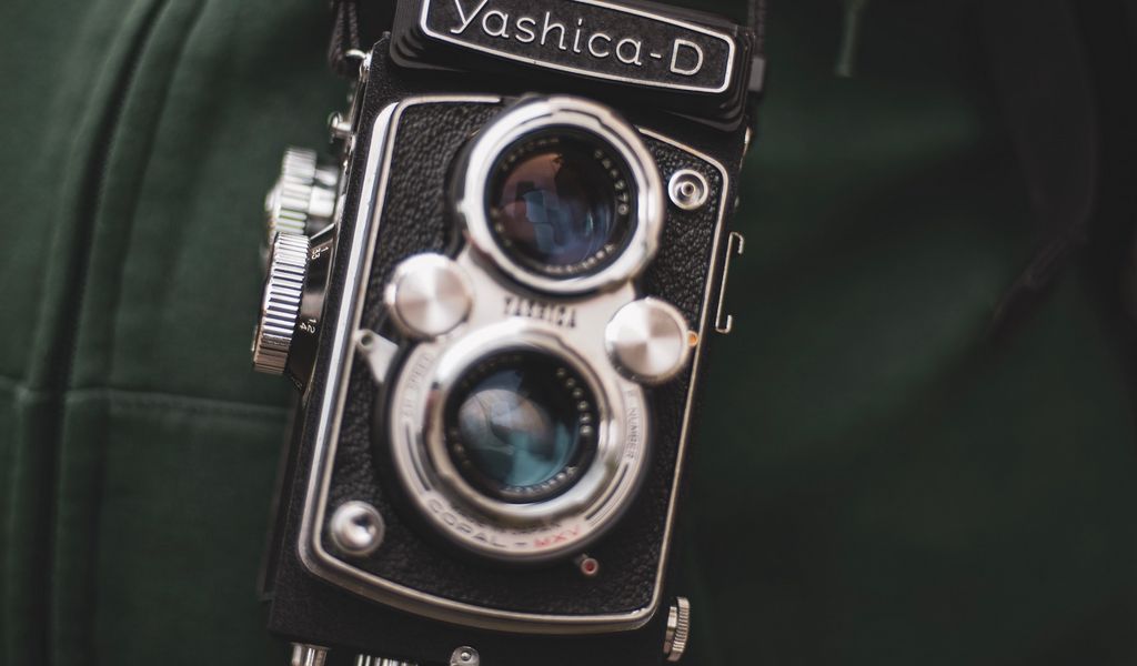 1024x600 Wallpaper camera, vintage, retro, old