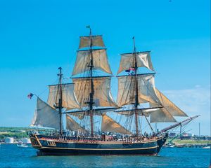 Preview wallpaper canada, ship, sail, halifax, regional, municipality