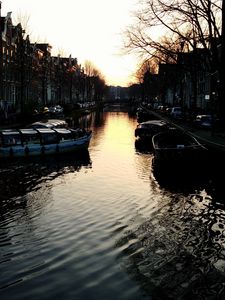 Preview wallpaper canal, boats, sunset, amsterdam, buildings