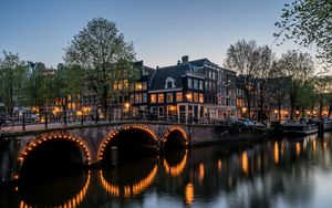 Preview wallpaper canal, buildings, bridge, amsterdam, keizersgracht