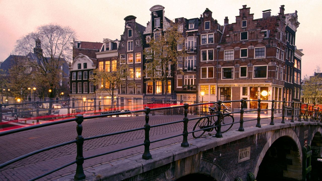 Wallpaper canal, sunrise, amsterdam, netherlands
