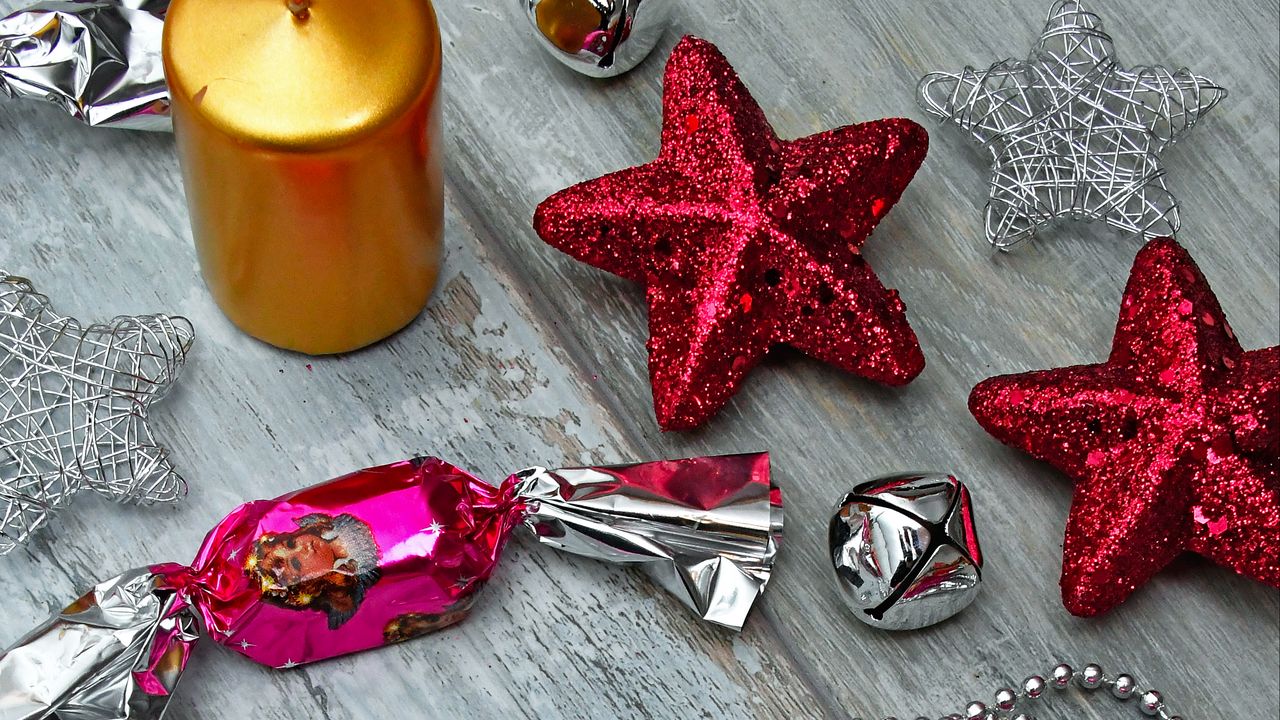 Wallpaper candies, beads, candles, christmas, new year, decorations, glitter