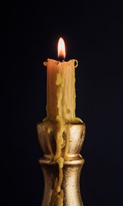 Preview wallpaper candle, candlestick, fire, dark