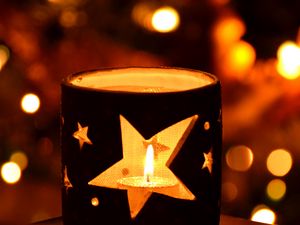 Preview wallpaper candle, candlestick, stars, bokeh