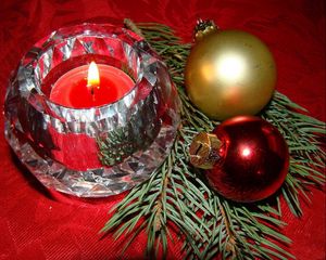 Preview wallpaper candle, christmas decorations, balloons, thread, needles, attributes, holiday