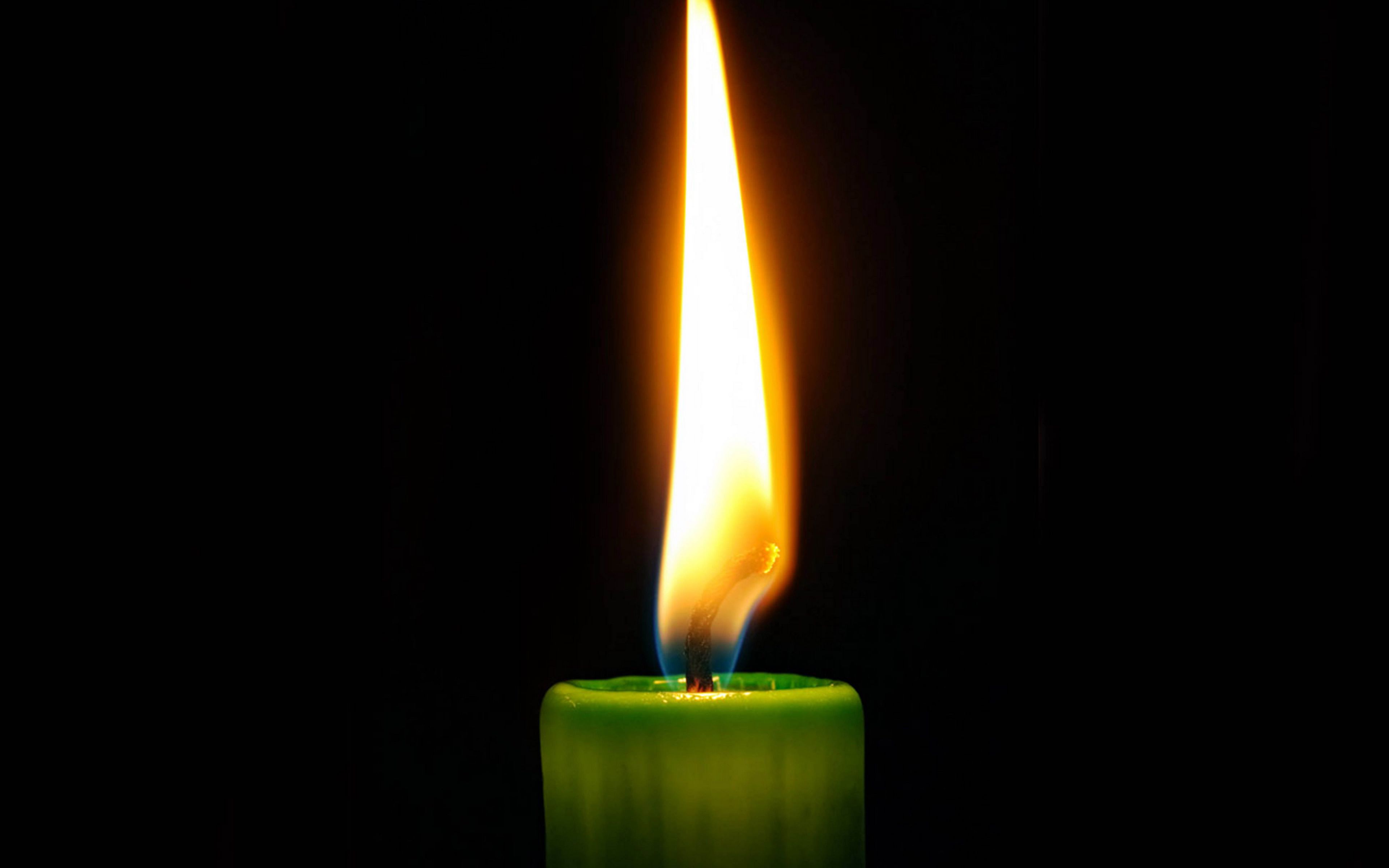 Download wallpaper 3840x2400 candle, fire, black background, wax, wick ...
