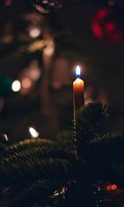 Preview wallpaper candle, fire, christmas tree, new year, christmas