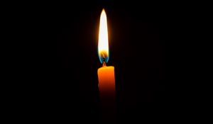 Preview wallpaper candle, fire, darkness