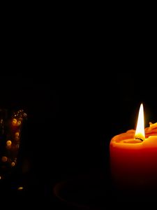 Preview wallpaper candle, fire, flame, darkness, light