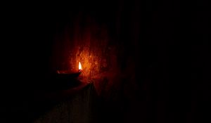 Preview wallpaper candle, fire, light, dark