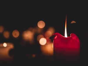 Preview wallpaper candle, flame, fire, red, blur, dark