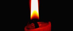 Preview wallpaper candle, flame, wick, wax, dark background, red