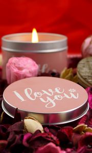 Preview wallpaper candle, love, inscription, petals