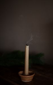 Preview wallpaper candle, smoke, extinguished