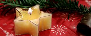 Preview wallpaper candle, star, christmas, branch