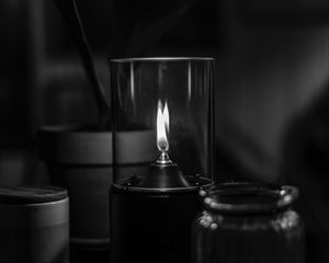 Preview wallpaper candle, wick, fire, bw, black