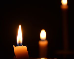 Preview wallpaper candle, wick, fire, darkness, wax