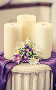 Preview wallpaper candles, composition, flowers