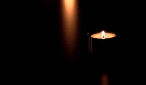 Preview wallpaper candles, fire, flame, dark, blur