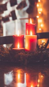 Preview wallpaper candles, wreath, pine needles, new year, christmas