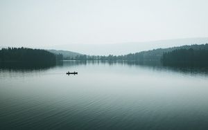 Preview wallpaper canoe, boat, lake, fog, silhouettes