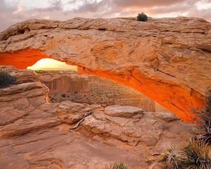 Preview wallpaper canyon, arch, form, window, vegetation