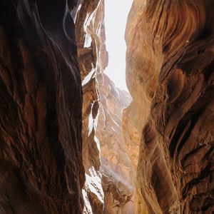 Preview wallpaper canyon, cave, rocks, stone, rays