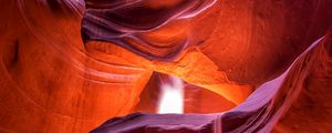 Preview wallpaper canyon, cave, sand, relief, rays