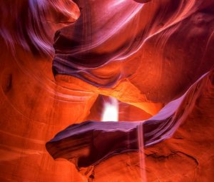 Preview wallpaper canyon, cave, sand, relief, rays