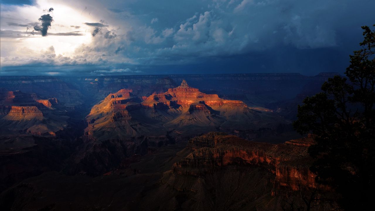 Wallpaper canyon, grand canyon, clouds, overcast, night