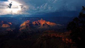 Preview wallpaper canyon, grand canyon, clouds, overcast, night