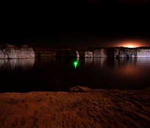 Preview wallpaper canyon, lake, light, reflection, night