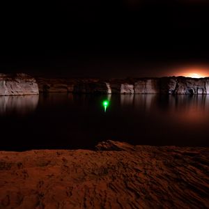 Preview wallpaper canyon, lake, light, reflection, night