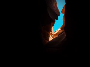 Preview wallpaper canyon, light, relief, darkness