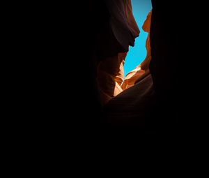 Preview wallpaper canyon, light, relief, darkness