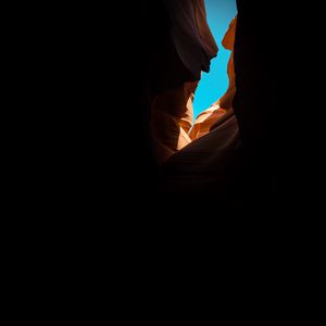 Preview wallpaper canyon, light, relief, darkness