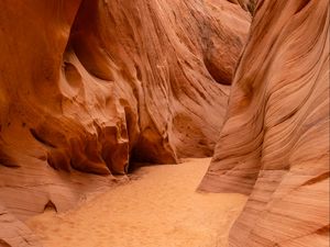 Preview wallpaper canyon, rocks, gorge, nature, brown