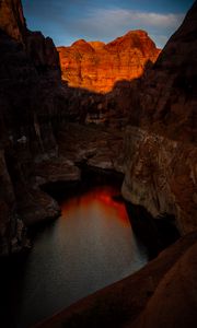 Preview wallpaper canyon, rocks, lake, water