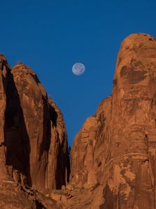 Preview wallpaper canyon, rocks, relief, moon, nature