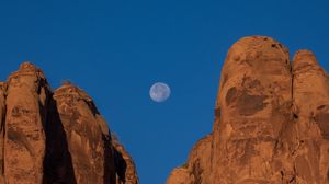 Preview wallpaper canyon, rocks, relief, moon, nature