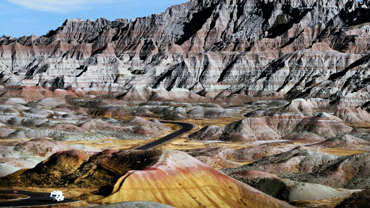 Wallpaper canyon, rocks, road, car