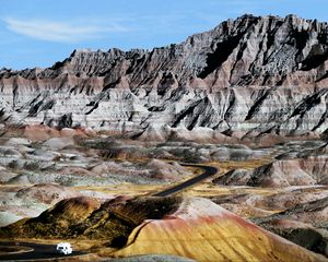 Preview wallpaper canyon, rocks, road, car