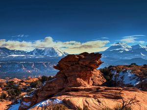 Preview wallpaper canyon, stone, block, sky, blue, height, snow