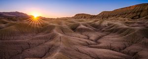 Preview wallpaper canyon, sun, relief, cranny